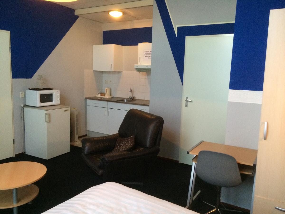 Hotel De Blauwe Vogel Bergen op Zoom Room photo